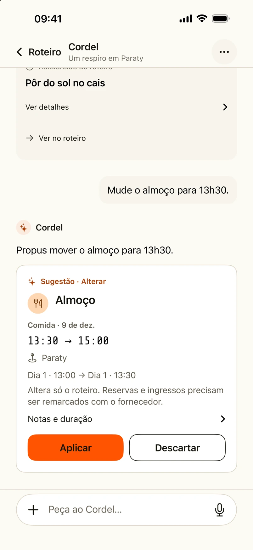 Cordel conversation in Portuguese proposing a new lunch time in Paraty, with Apply and Discard buttons.